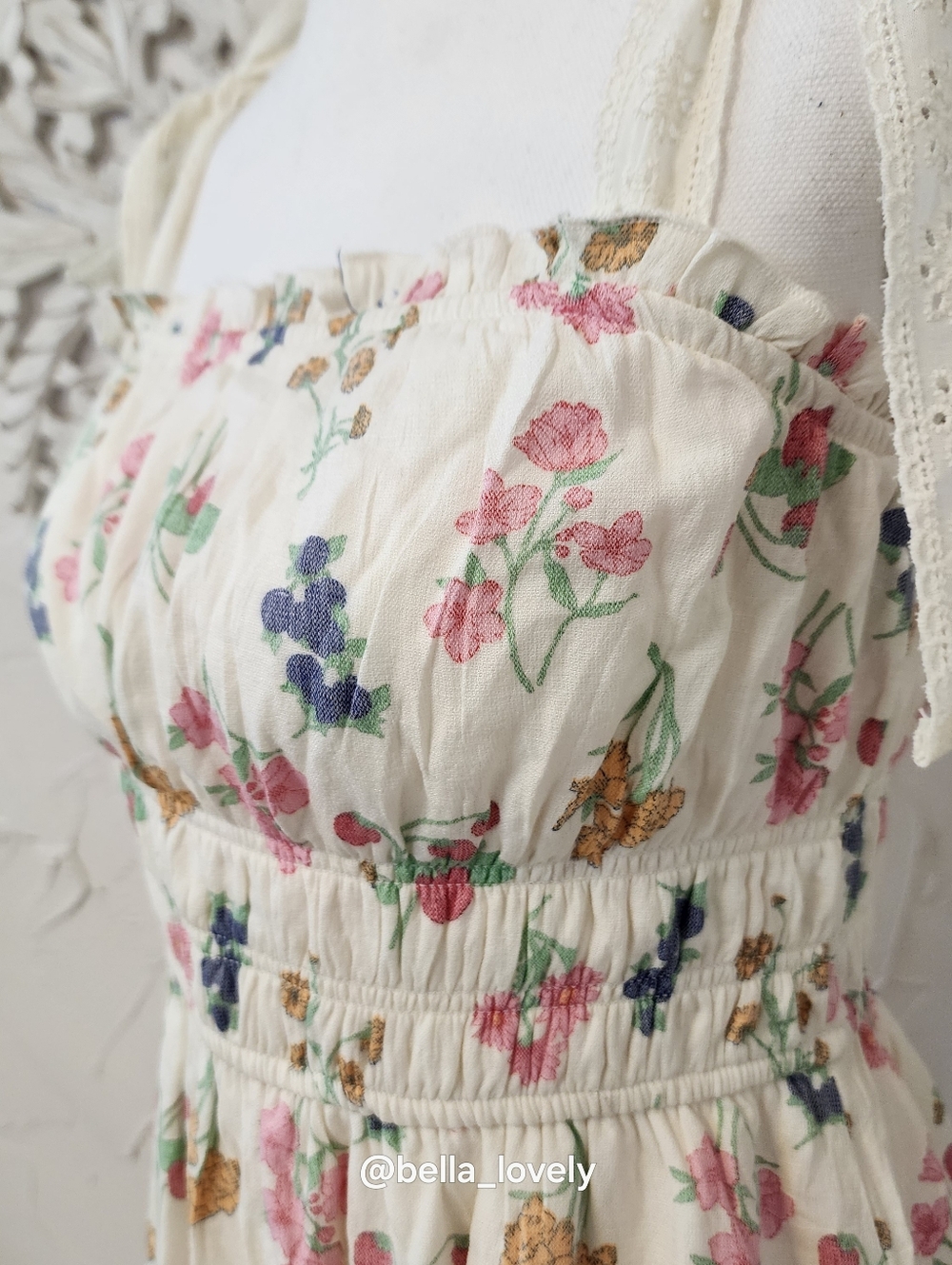 Adorable Spring Lace Strapped Ivory Floral Tie-Shoulder Sundress - Picture 7 of 9